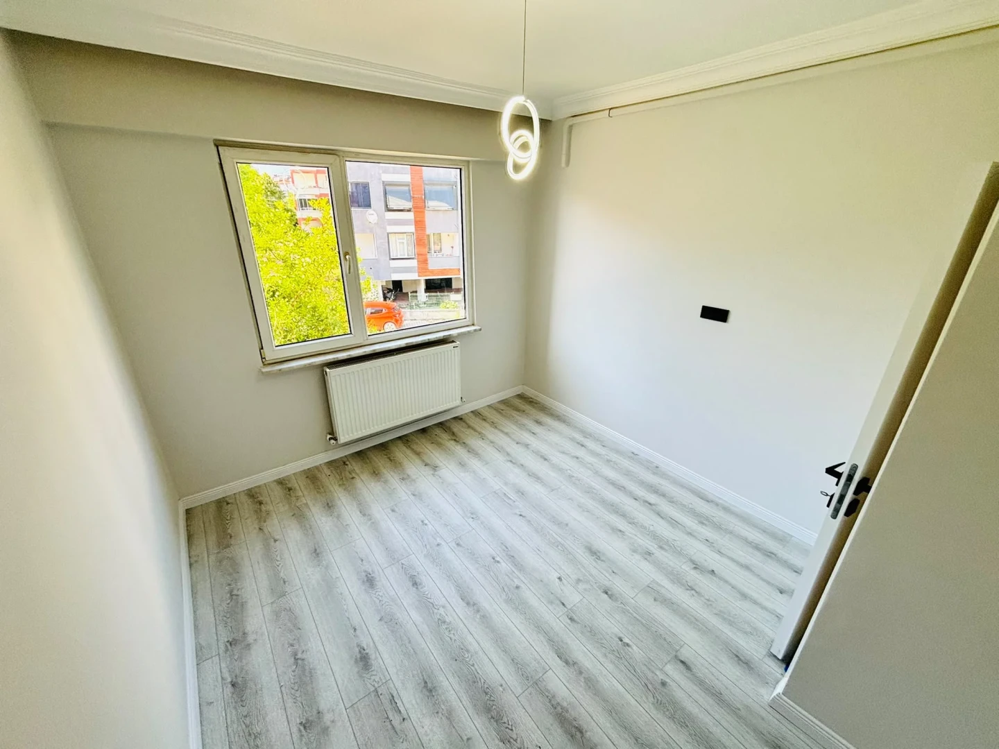 YÜKSELDEN İKİZÇAYDA ARA KAT ÖN CEPHE ULTRA LÜX SATILIK 3+1 DAİRE