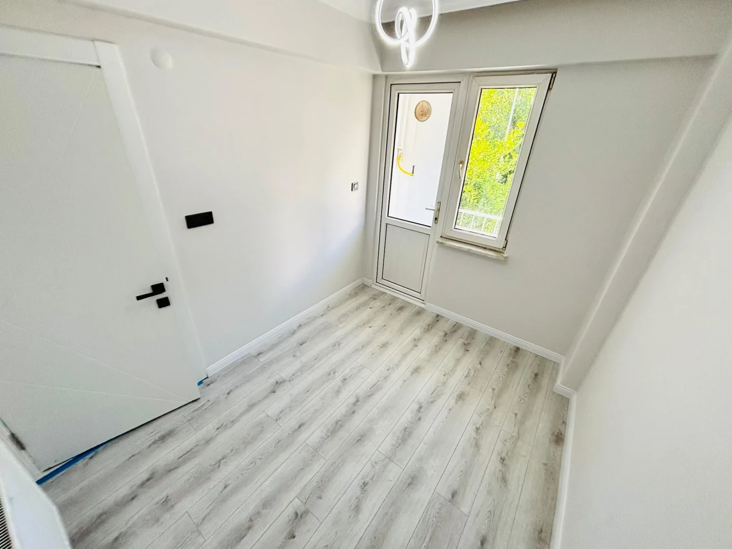 YÜKSELDEN İKİZÇAYDA ARA KAT ÖN CEPHE ULTRA LÜX SATILIK 3+1 DAİRE