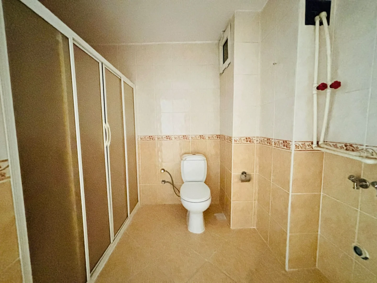 YÜKSELDEN İKİZÇAYDA ASANSÖRLÜ KOMBİLİ ARA KAT FIRSAT 3+1 DAİRE