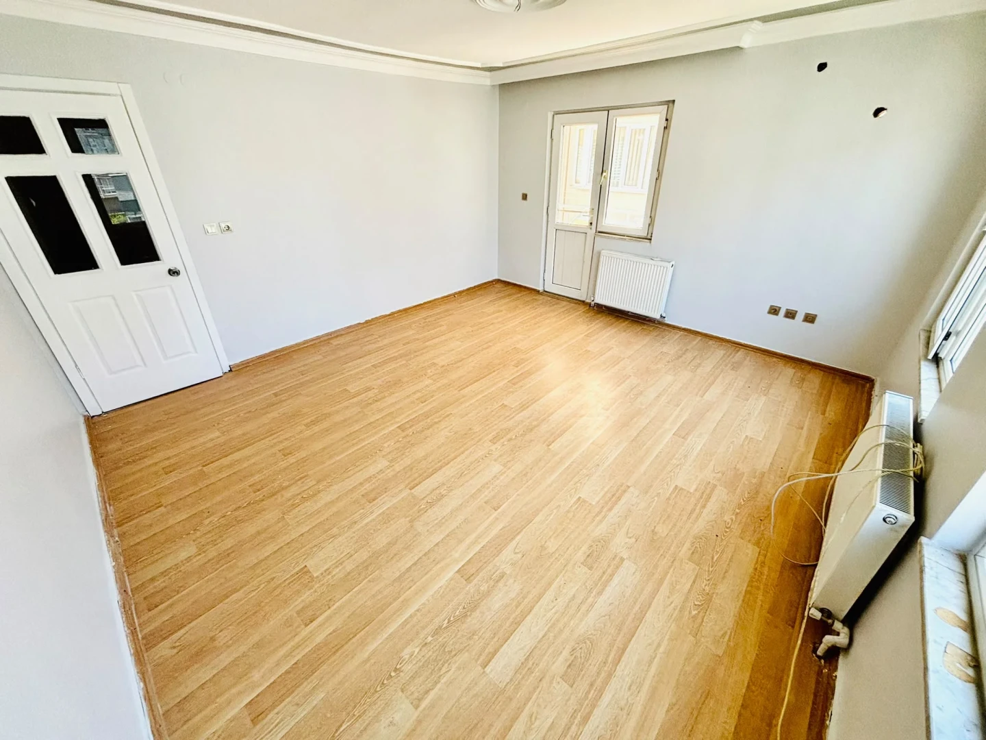 YÜKSELDEN İKİZÇAYDA ASANSÖRLÜ KOMBİLİ ARA KAT FIRSAT 3+1 DAİRE