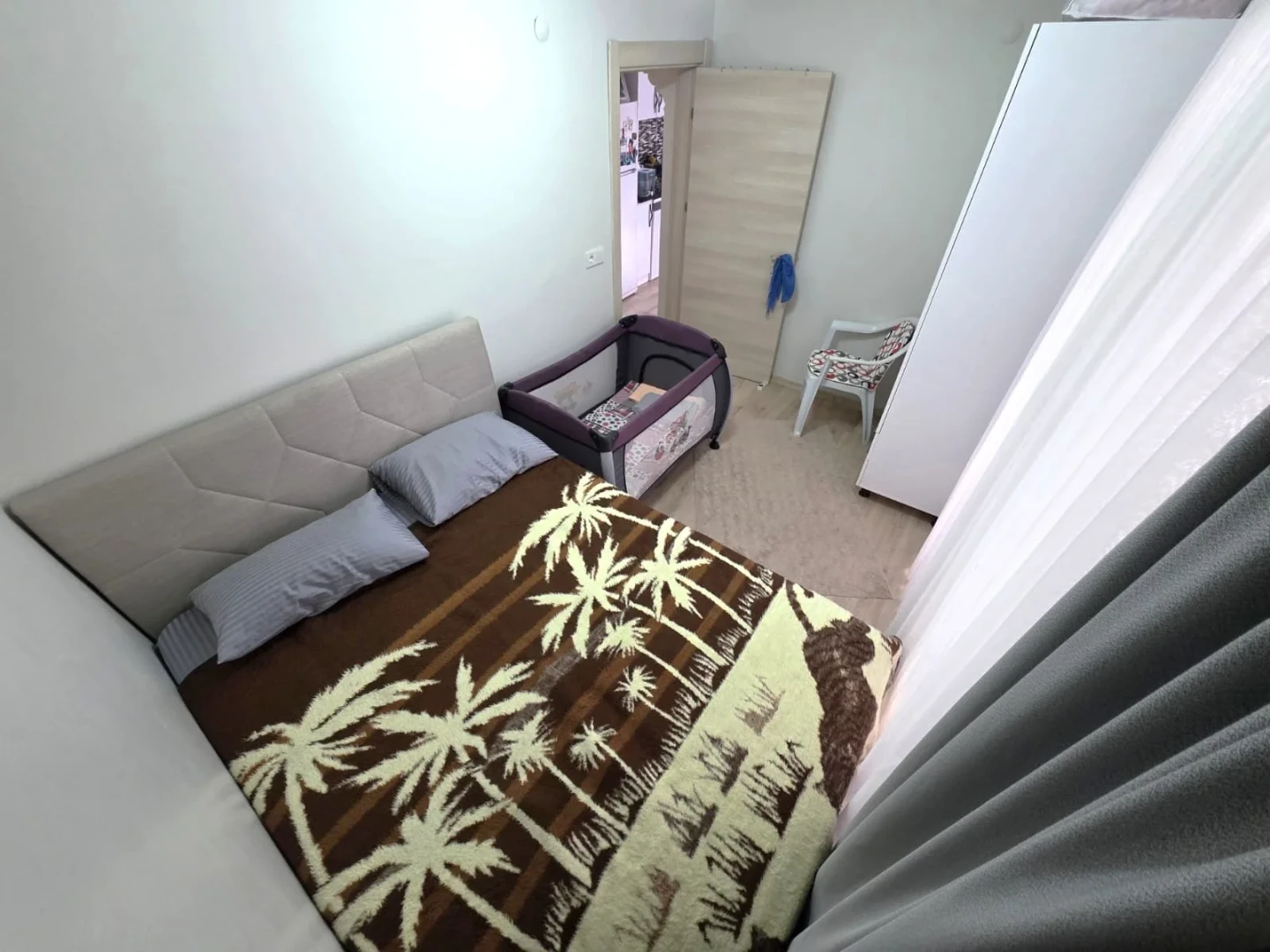YÜKSELDEN ALTINKUMDA BAHÇE KULLANIMLI 7 YAŞINDA FIRSAT 2+1 DAİRE