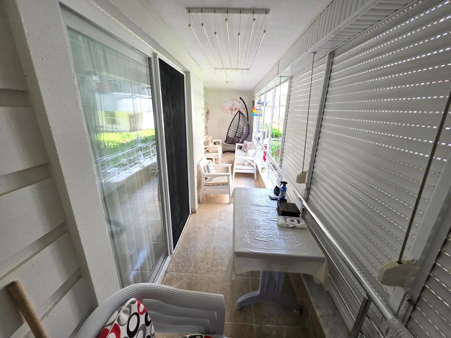 YÜKSELDEN ALTINKUMDA BAHÇE KULLANIMLI 7 YAŞINDA FIRSAT 2+1 DAİRE