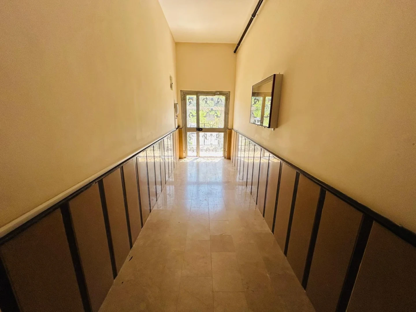 YÜKSEL'DEN ALTINKUM'DA EŞYALI ARAKAT BAKIMLI MASRAFSIZ 1+1 DAİRE