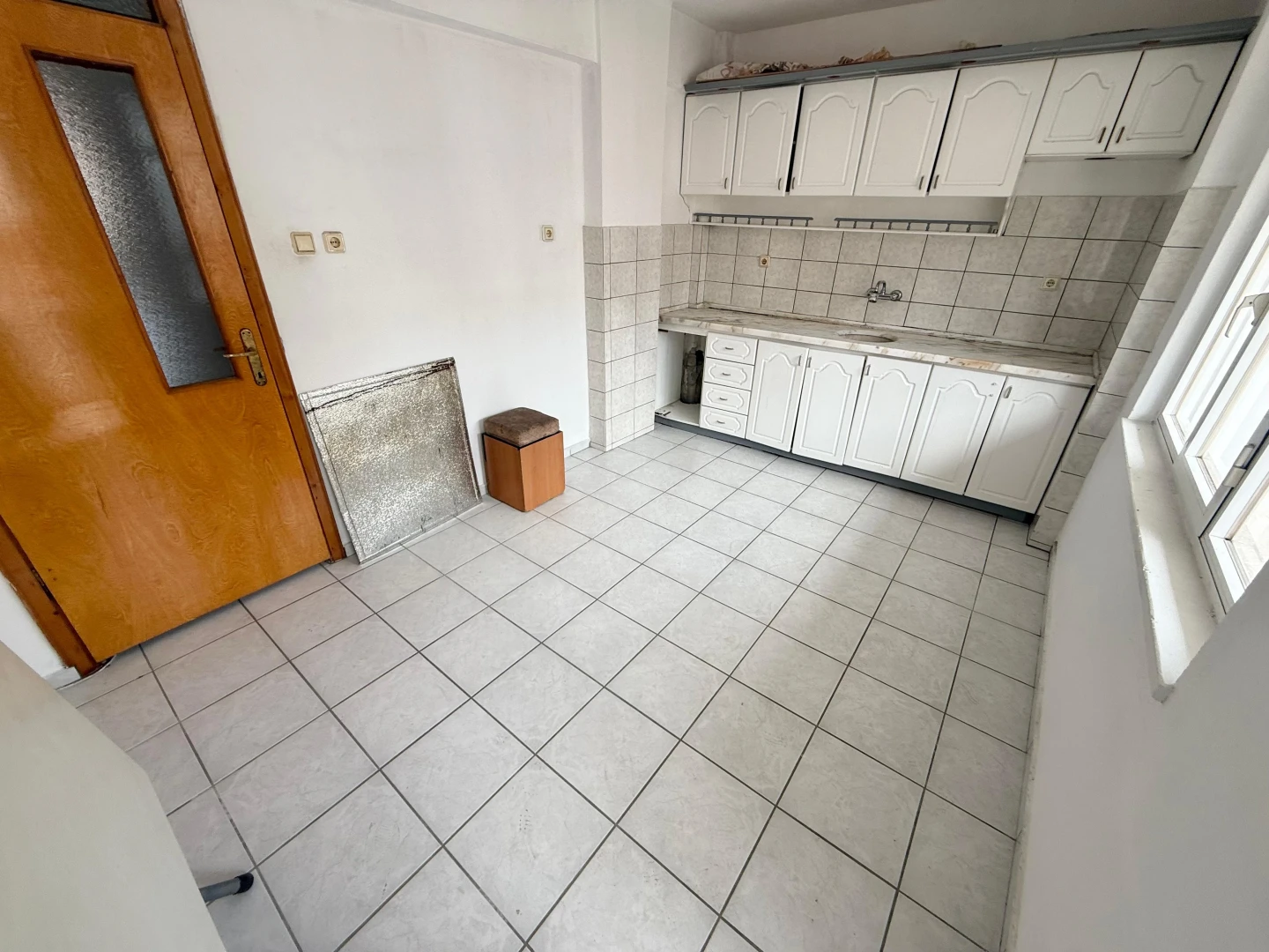 YÜKSEL'DEN EDREMİT'TE ÇİFT BALKONLU KELEPİR FIRSAT 2+1 DAİRE