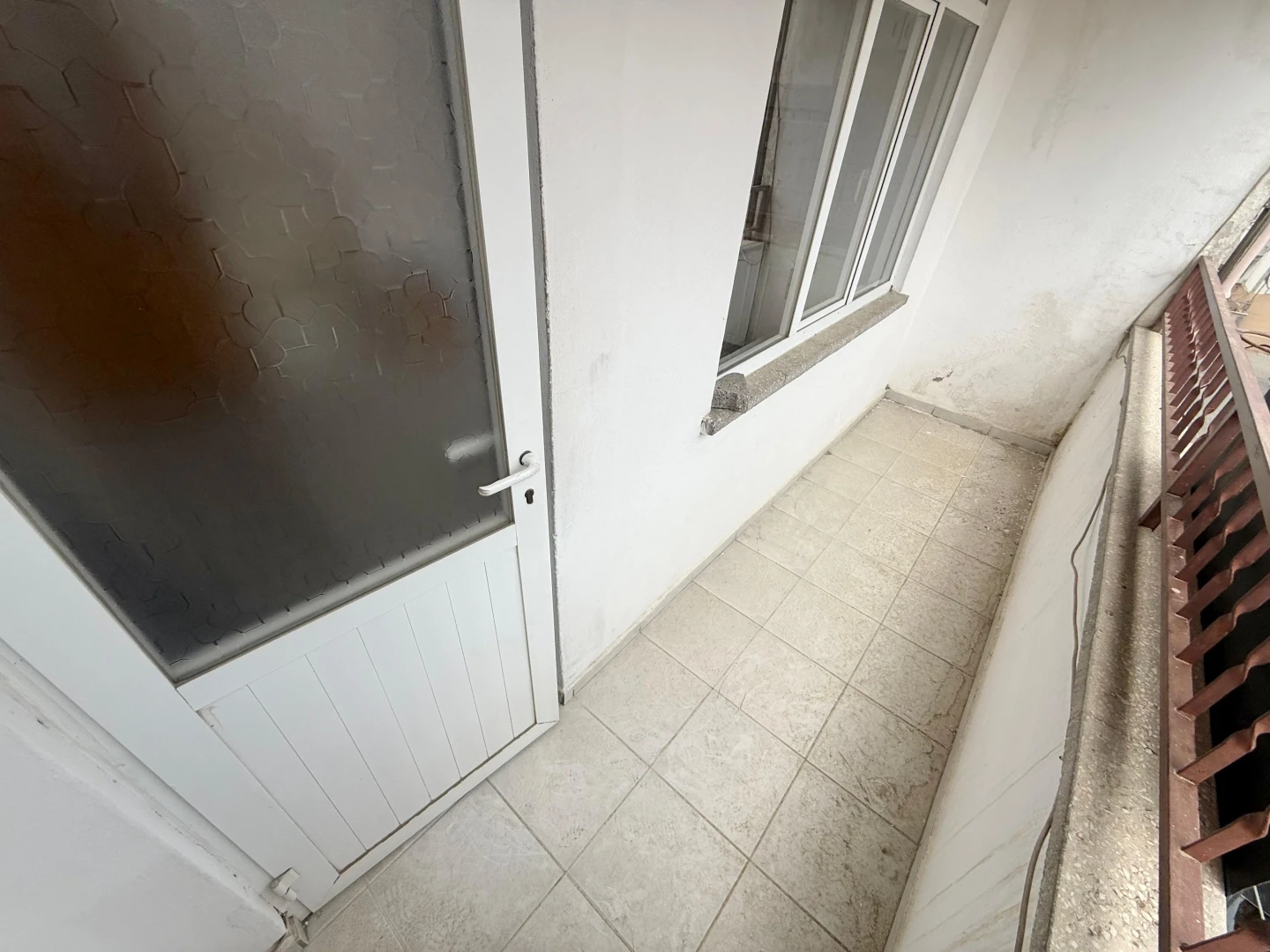 YÜKSEL'DEN EDREMİT'TE ÇİFT BALKONLU KELEPİR FIRSAT 2+1 DAİRE