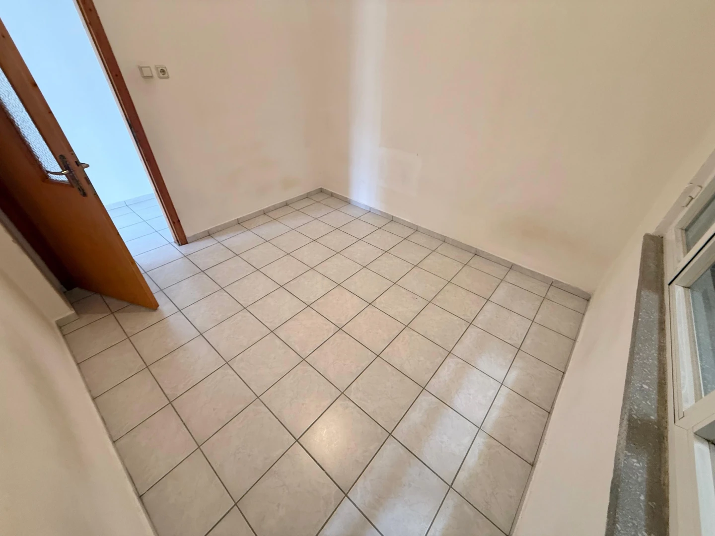 YÜKSEL'DEN EDREMİT'TE ÇİFT BALKONLU KELEPİR FIRSAT 2+1 DAİRE