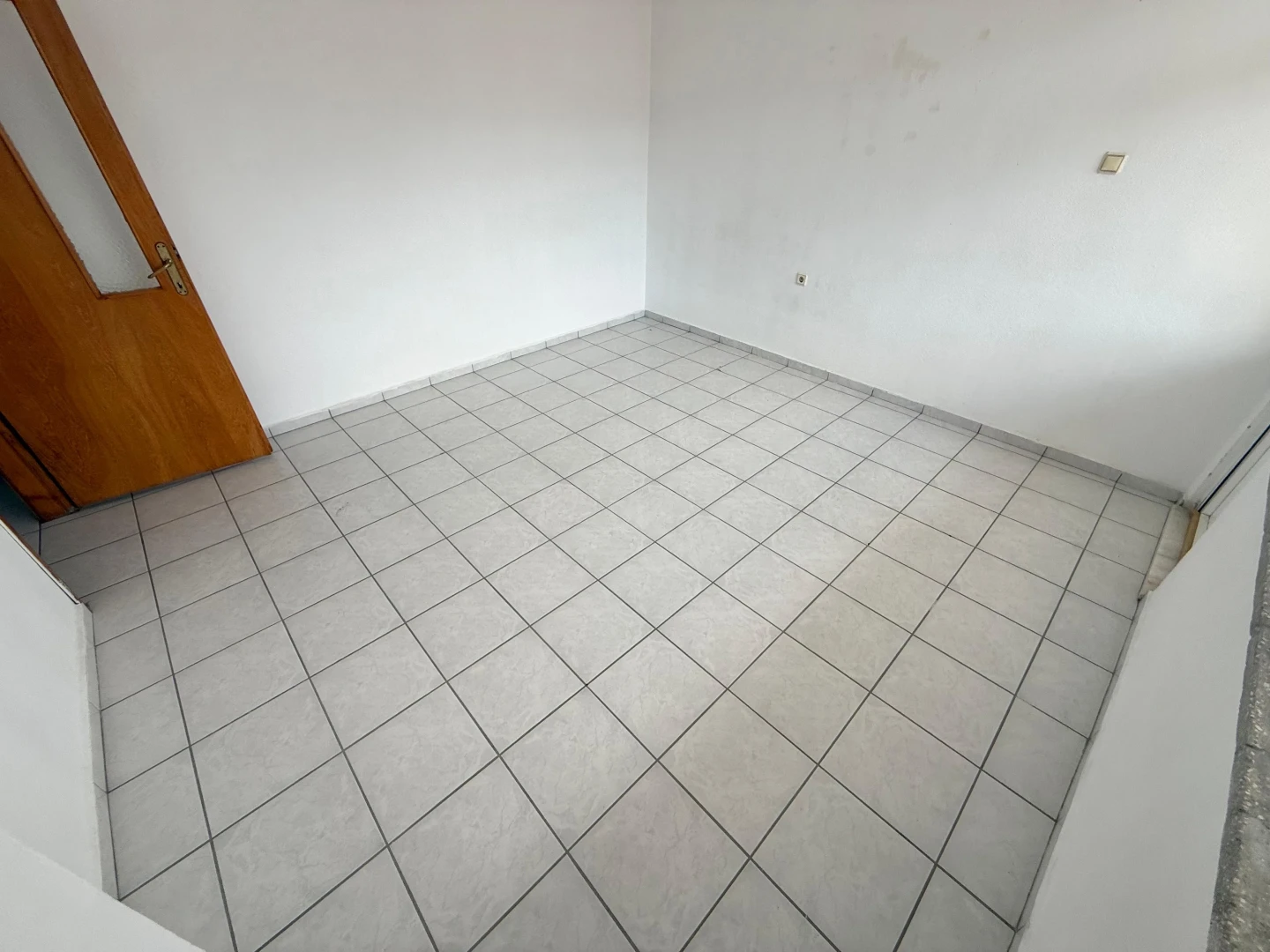 YÜKSEL'DEN EDREMİT'TE ÇİFT BALKONLU KELEPİR FIRSAT 2+1 DAİRE