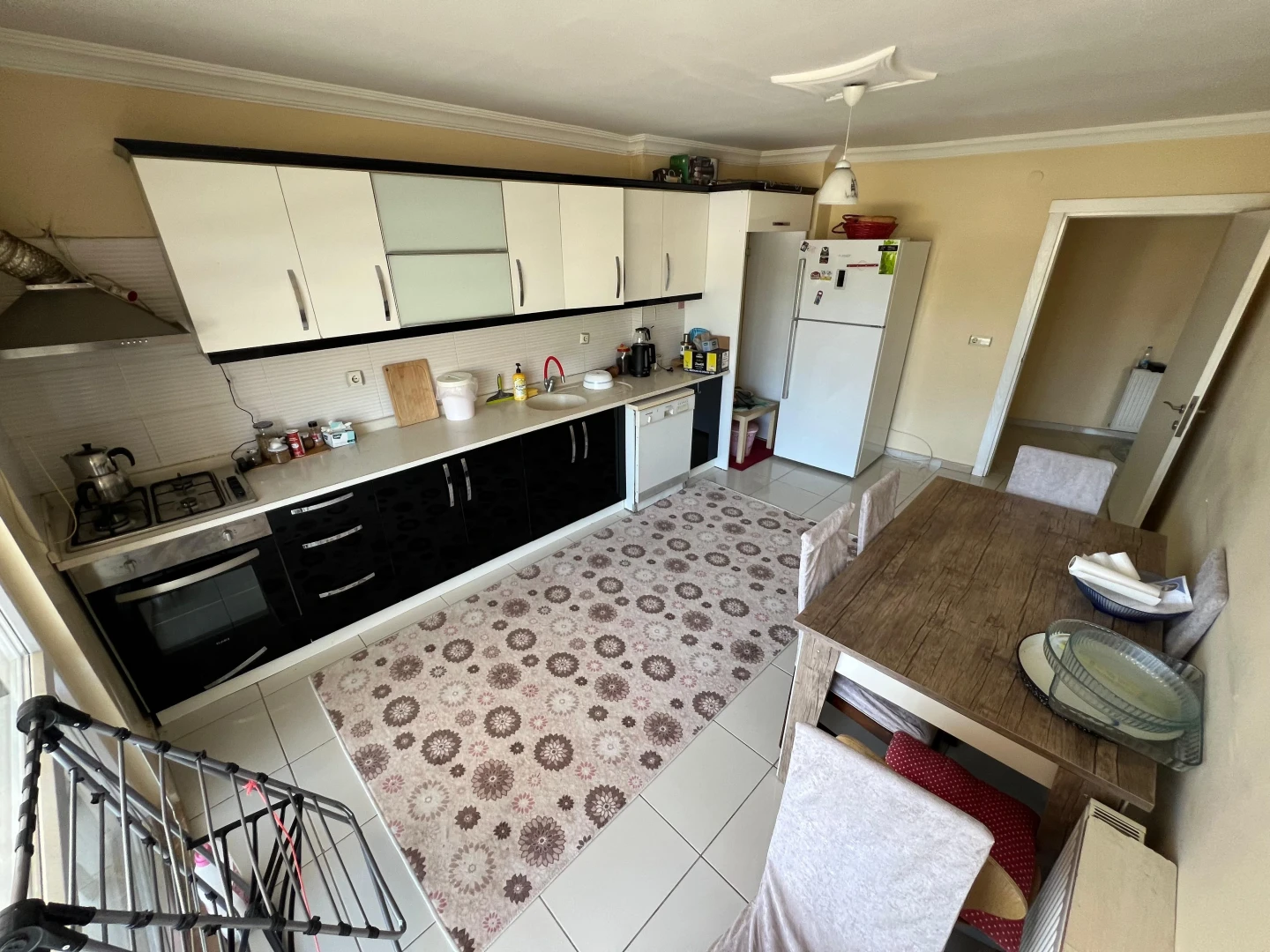 ツYÜKSEL'DEN KADIKÖY MERKEZİ KONUMDA 3+1 FIRSAT ARAKAT DAİRE ツ