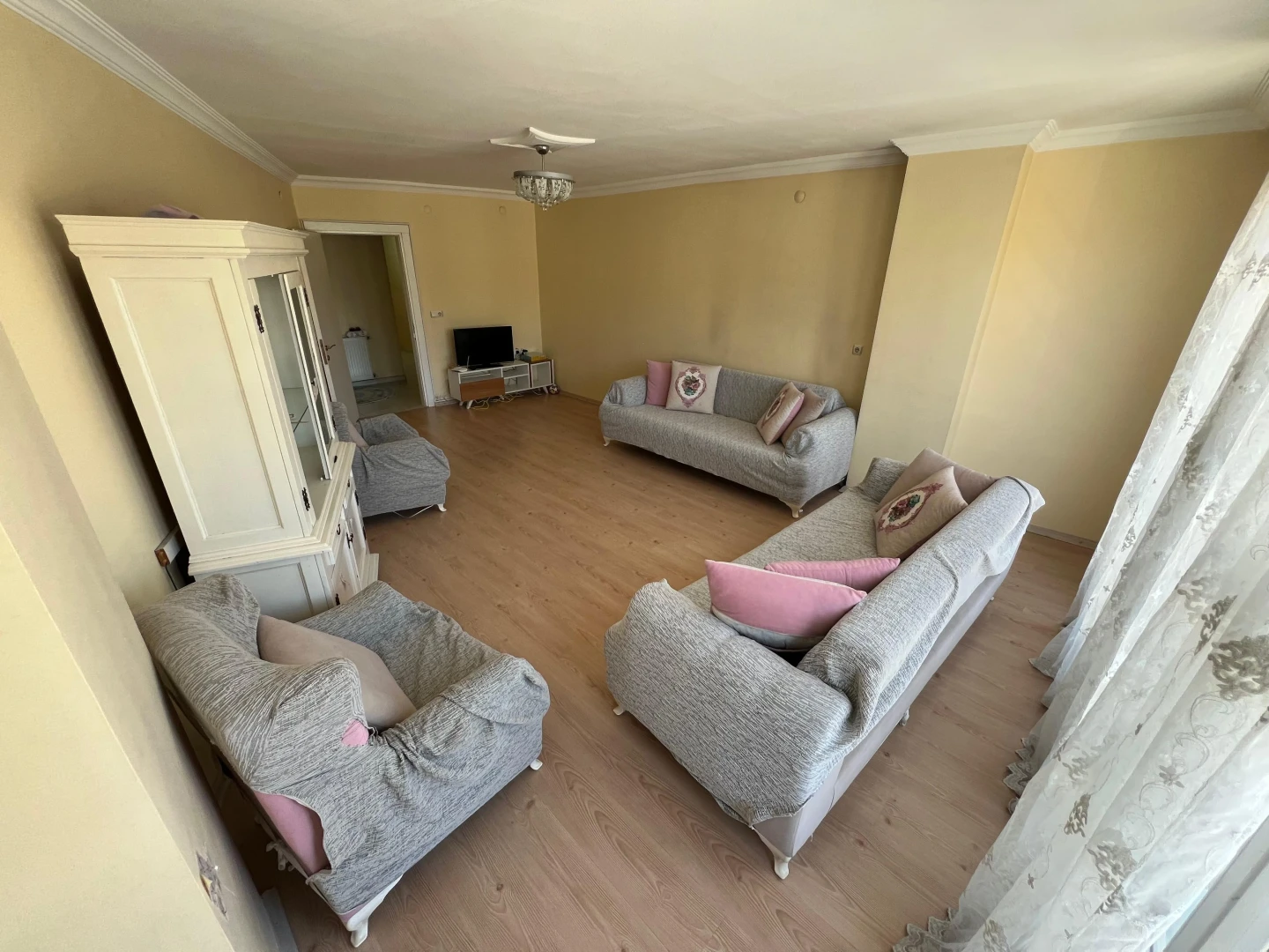 ツYÜKSEL'DEN KADIKÖY MERKEZİ KONUMDA 3+1 FIRSAT ARAKAT DAİRE ツ