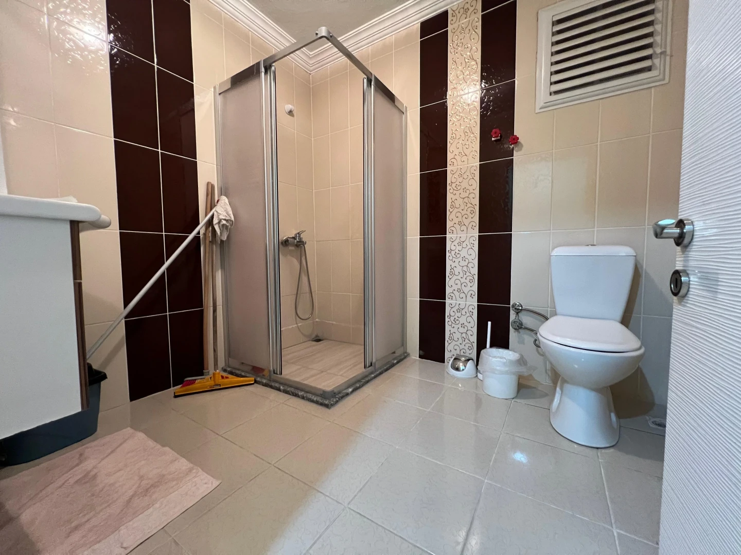 ツYÜKSEL'DEN KADIKÖY MERKEZİ KONUMDA 3+1 FIRSAT ARAKAT DAİRE ツ