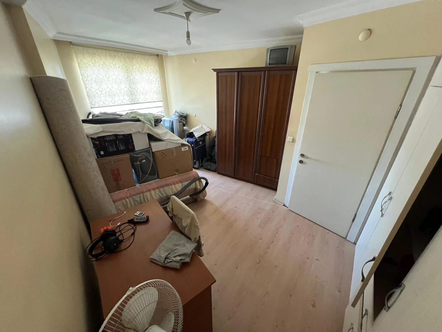 ツYÜKSEL'DEN KADIKÖY MERKEZİ KONUMDA 3+1 FIRSAT ARAKAT DAİRE ツ