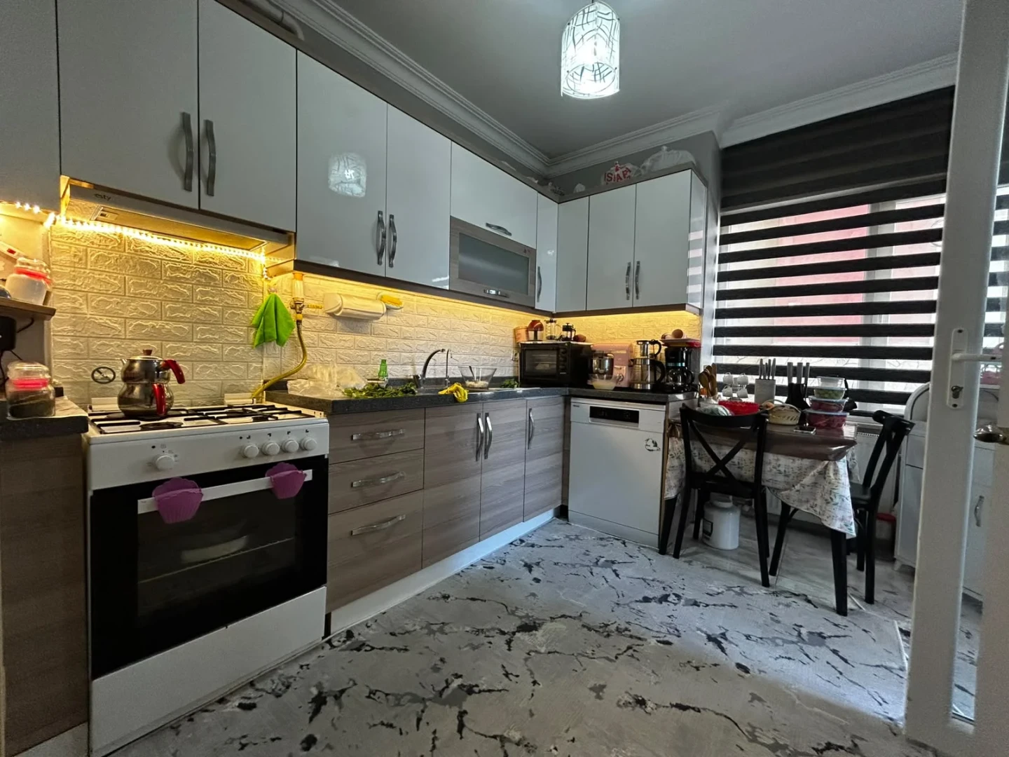 ツYÜKSEL'DEN KADIKÖY'DE FULL KREDİLİ ÖN CEPHE 3+1 MANZARALI DAİRE