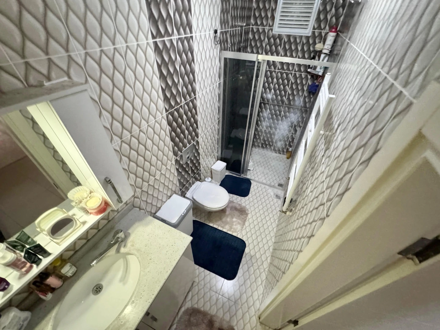 ツYÜKSEL'DEN EDREMİT'TE KAPALI OTOPARKLI CAM BALKONLU 3+1 DAİREツ