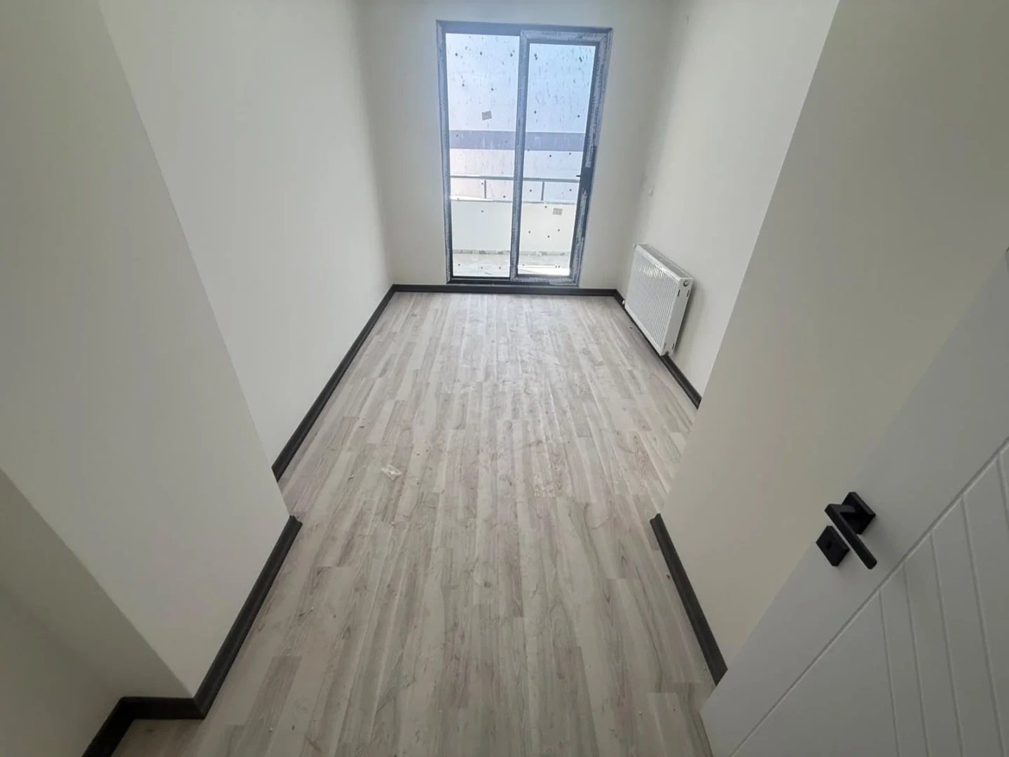 YÜKSEL'DEN EDREMİT'TE GENİŞ TERASLI 2+1 SIFIR DUBLEKS FIRSATI