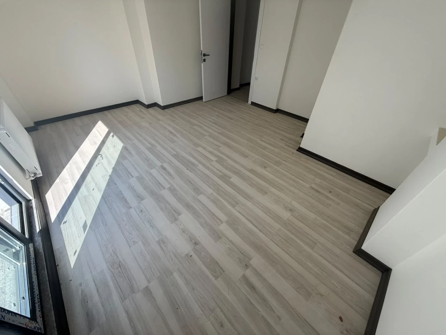 YÜKSEL'DEN EDREMİT'TE GENİŞ TERASLI 2+1 SIFIR DUBLEKS FIRSATI