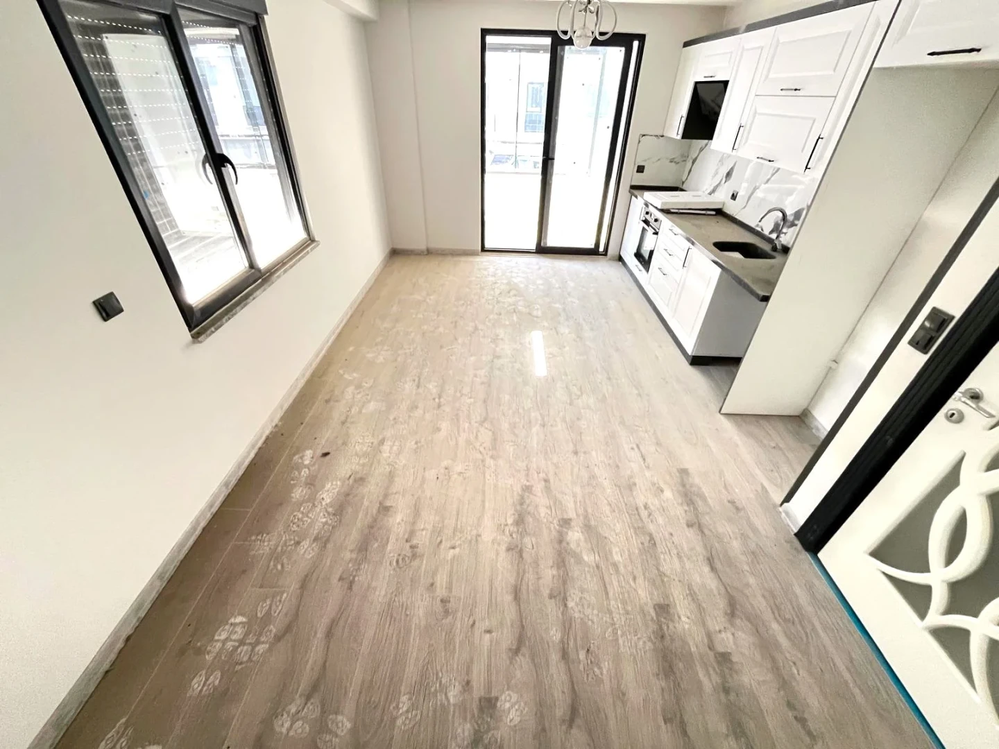 YÜKSELDEN ALTINKUMDA K.OTOPARK YERDEN ISITMA FIRSAT 2+1 DAİRE