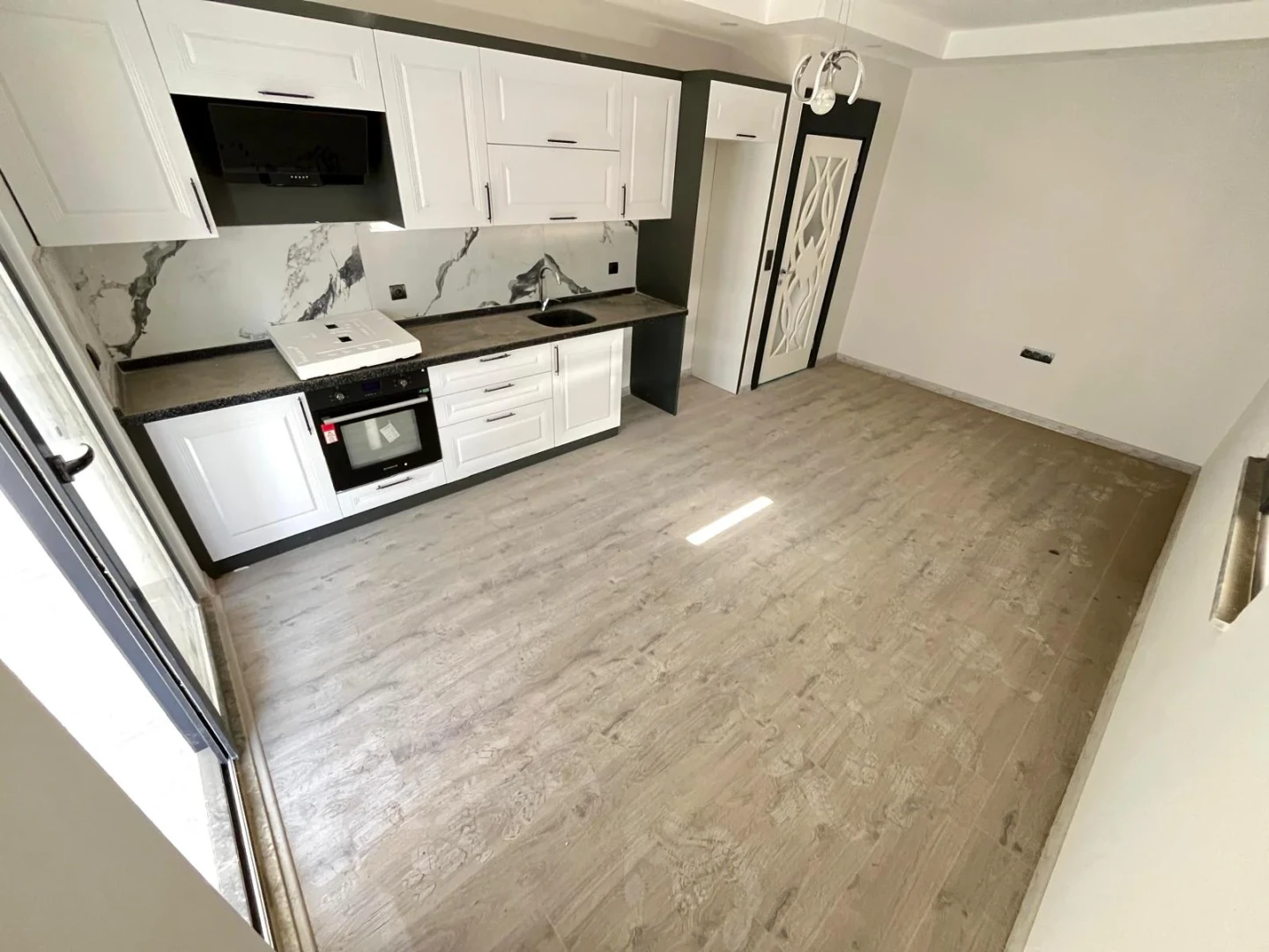 YÜKSELDEN ALTINKUMDA K.OTOPARK YERDEN ISITMA FIRSAT 2+1 DAİRE