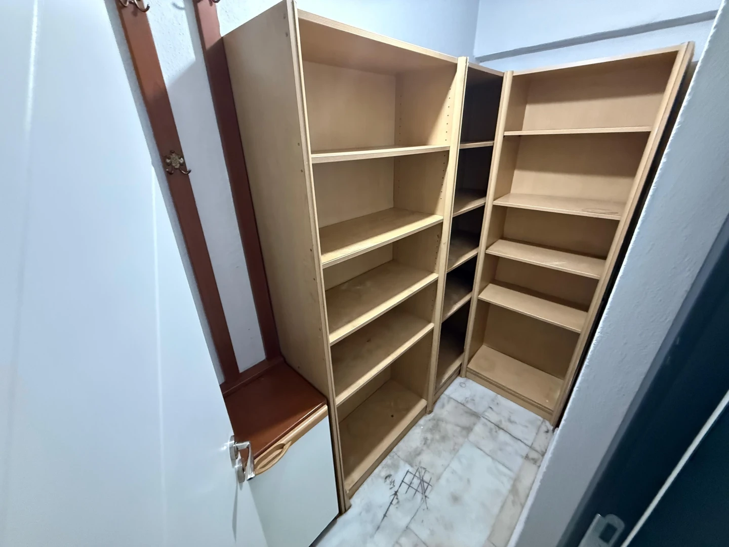 YÜKSEL'DEN EDREMİT'TE ANA CADDE ÜSTÜ 2+1 KİRALIK DAİRE