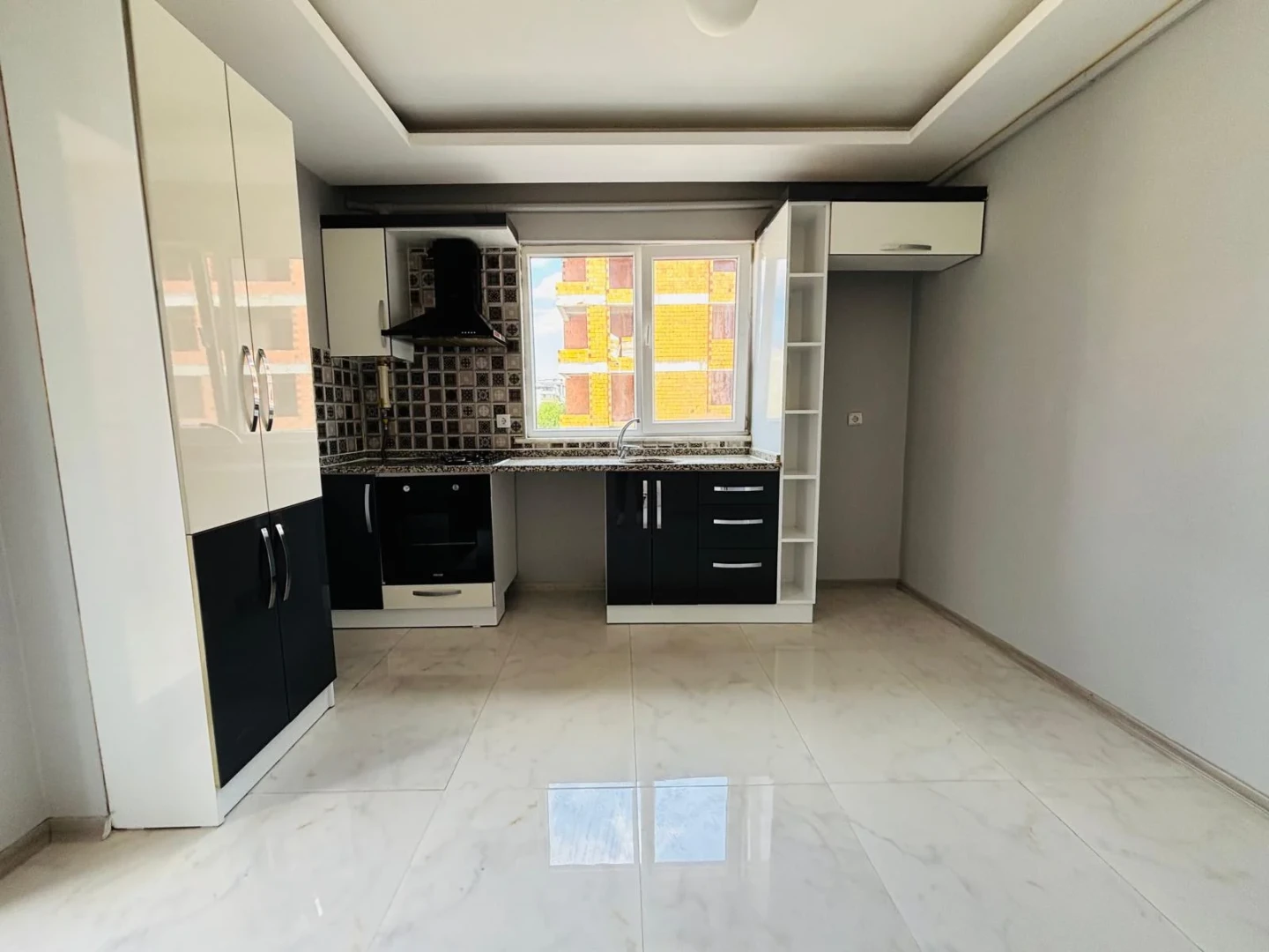YÜKSELDEN ALTINKUMDA ÖN CEPHE EBEVEYN BANYO DOĞALGAZLI 3+1 DAİRE