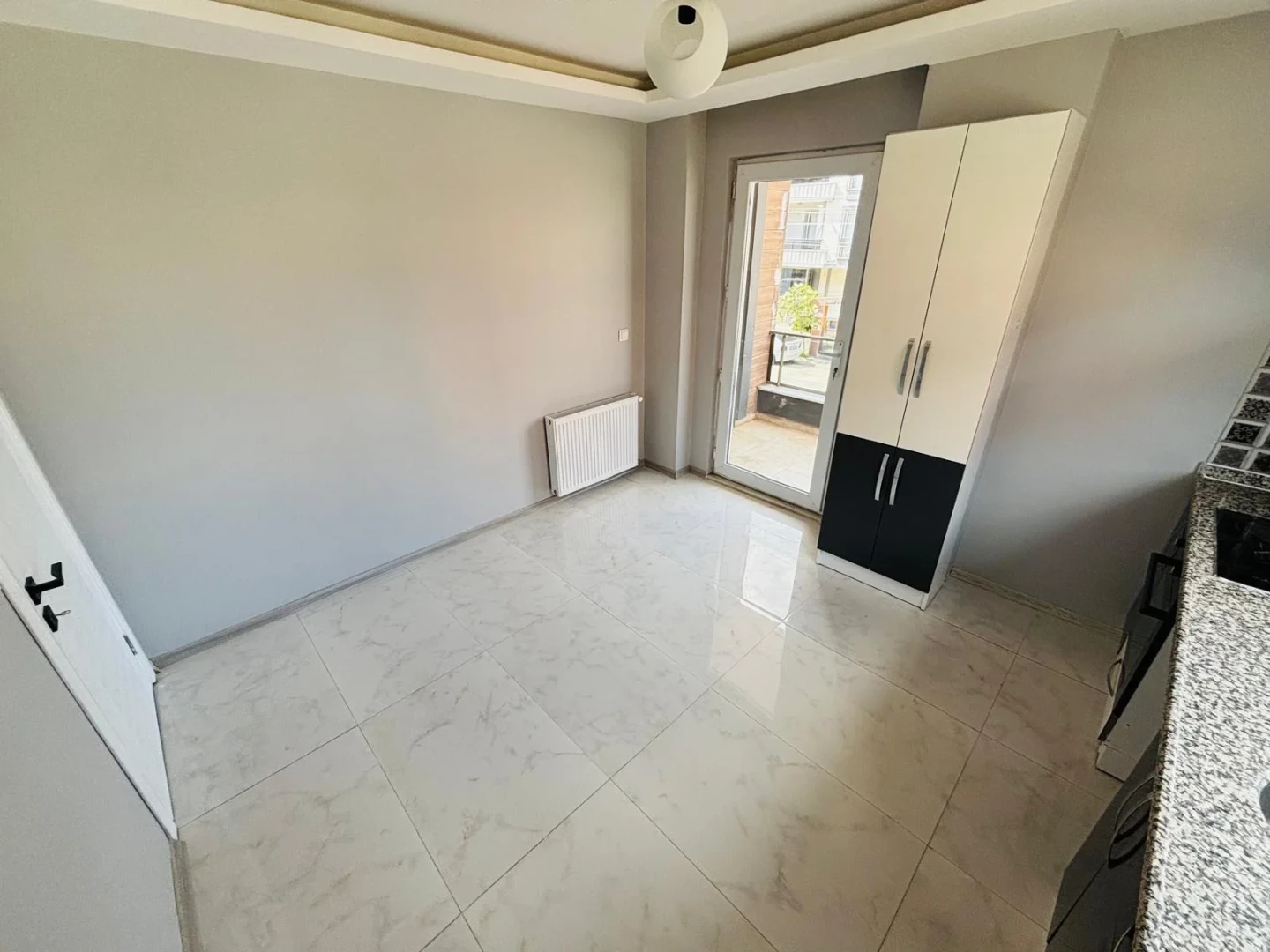 YÜKSELDEN ALTINKUMDA ÖN CEPHE EBEVEYN BANYO DOĞALGAZLI 3+1 DAİRE