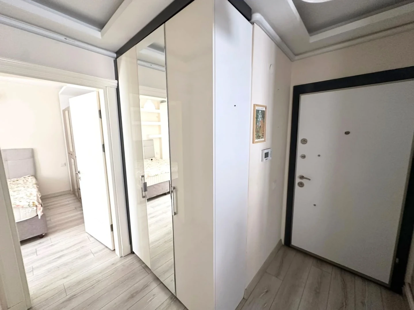 YÜKSEL'DEN ALTINKUM'DA FULL EŞYALI LUX SİTEDE HAVUZLU 1+1 DAİRE
