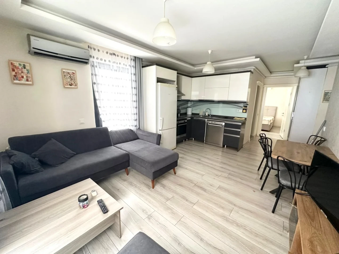YÜKSEL'DEN ALTINKUM'DA FULL EŞYALI LUX SİTEDE HAVUZLU 1+1 DAİRE