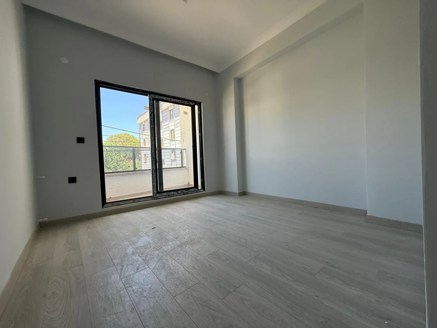 YÜKSEL'DEN ZEYTİNLİDE FIRSAT! 1+1 FİYATINA ÖN CEPHE 2+1 DAİRE