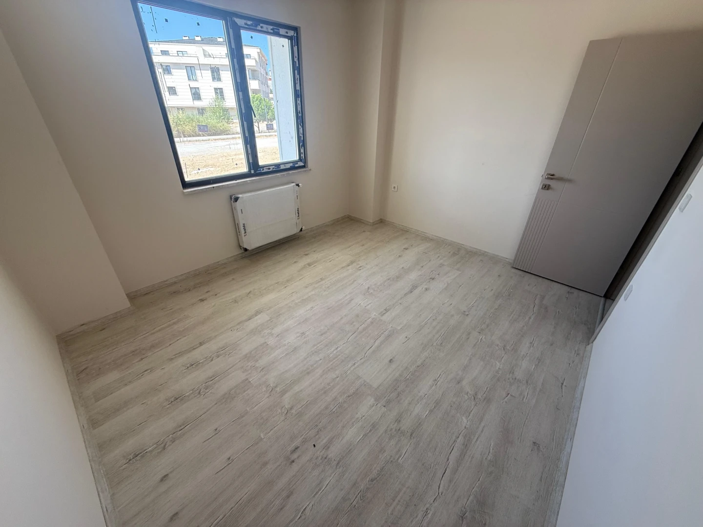 YÜKSEL'DEN TUZCUMURAT'TA KAPALI OTOPARKLI SIFIR LÜX 1+1 DAİRE