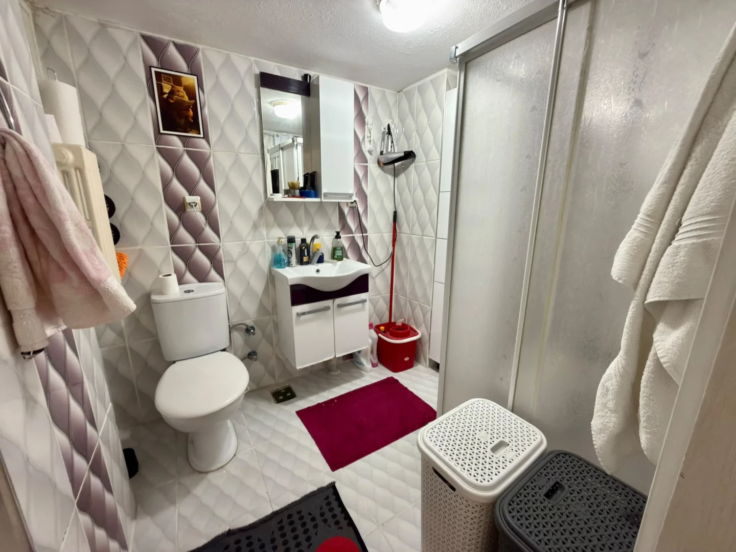 YÜKSELDEN SOĞANYEMEZDE CADDE ÜZERİ 3+1SATILIK GENİŞ FIRSAT DAİRE