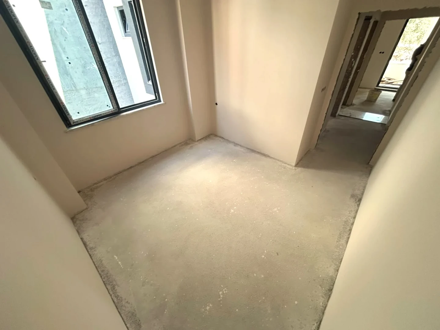 YÜKSEL'DEN KADIKÖY'DE 1 AYA TESLİM OTOPARKLI 2+1 DAİRE