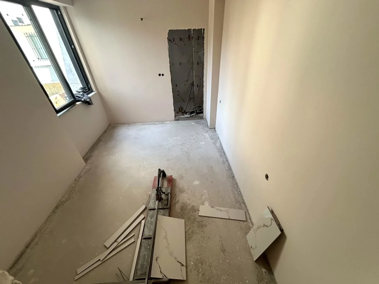 YÜKSEL'DEN KADIKÖY'DE 1 AYA TESLİM OTOPARKLI 2+1 DAİRE