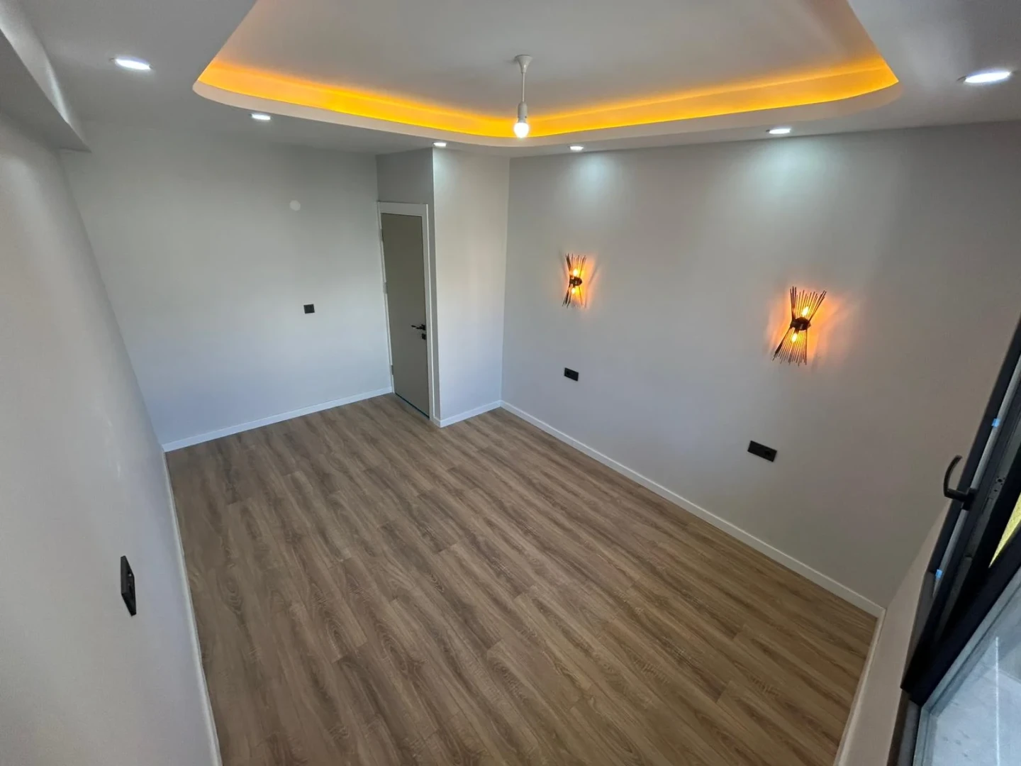 ꨄ︎YÜKSELDEN KADIKÖY'DE MODERN TASARIM SIFIR 1+1 DAİREꨄ