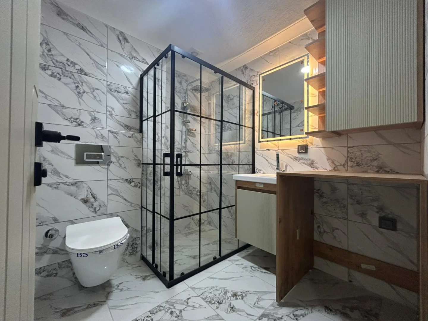 ꨄ︎YÜKSELDEN KADIKÖY'DE MODERN TASARIM SIFIR 1+1 DAİREꨄ