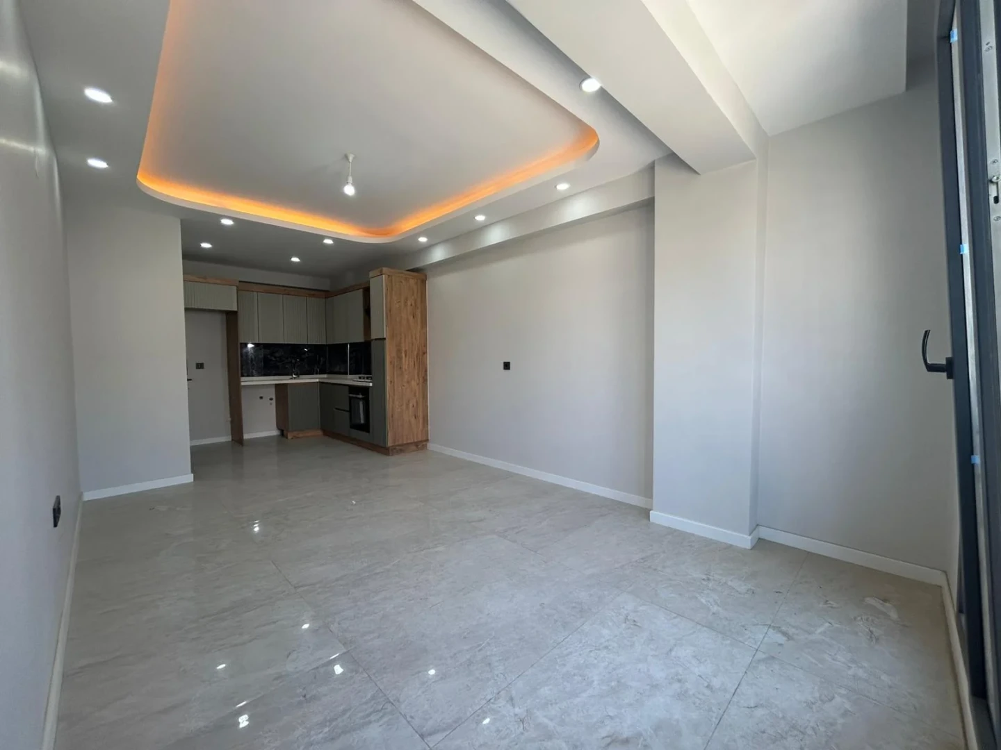 ꨄ︎YÜKSELDEN KADIKÖY'DE MODERN TASARIM SIFIR 1+1 DAİREꨄ