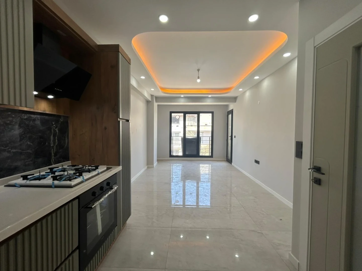 ꨄ︎YÜKSELDEN KADIKÖY'DE MODERN TASARIM SIFIR 1+1 DAİREꨄ