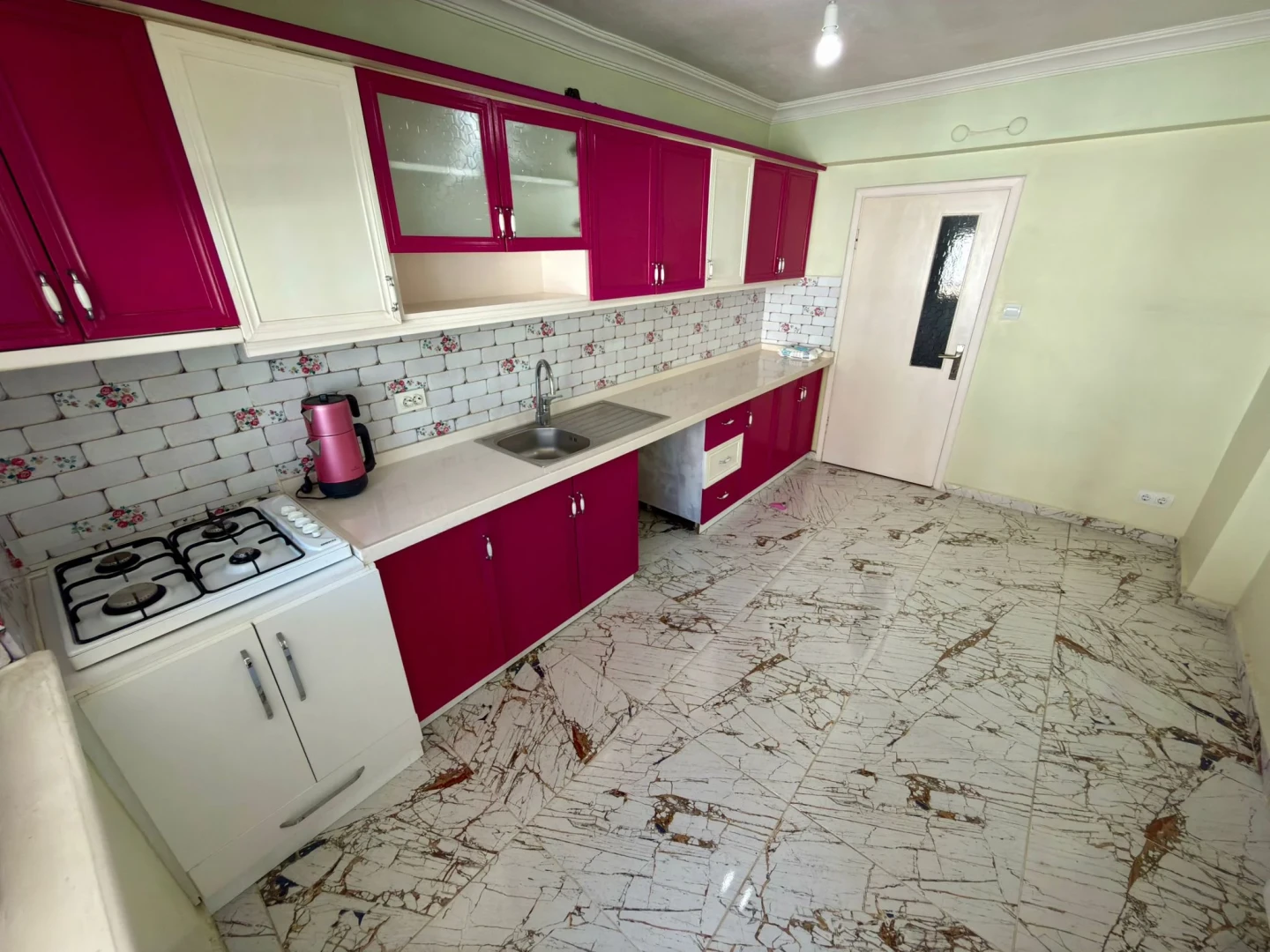 YÜKSEL'DEN HAMİDİYE'DE FULL KREDİYE UYGUN 3+1 MASRAFSIZ DAİRE