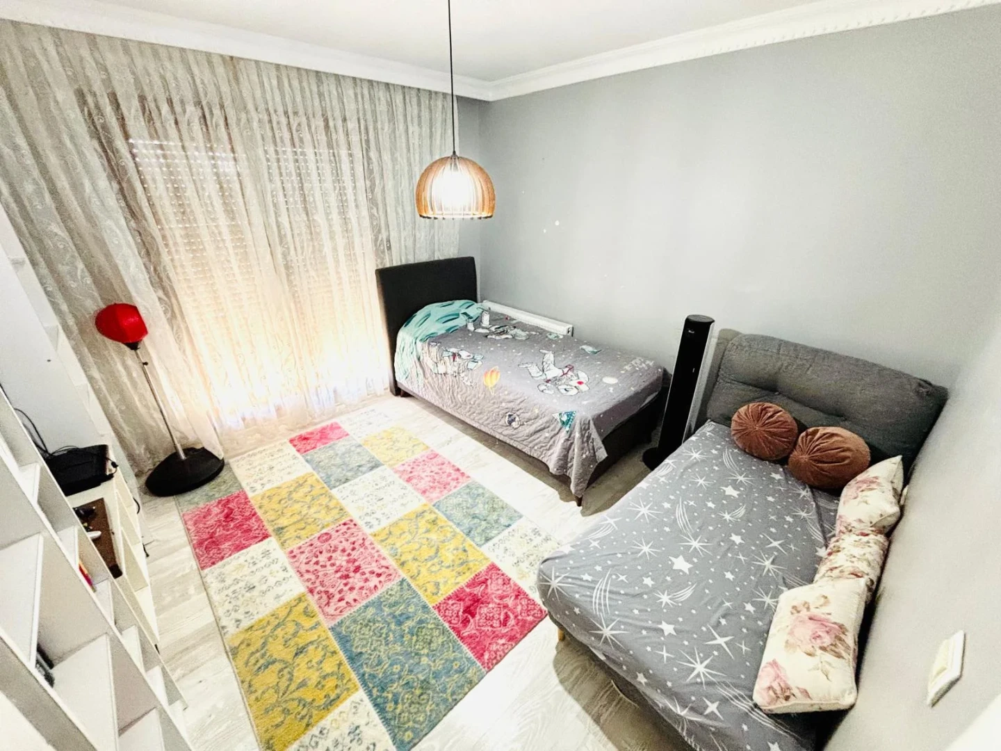ツYÜKSEL'DEN CENNETAYAĞIN'DA CADDE ÜZERİNDE 3+1 FERAH DAİRE