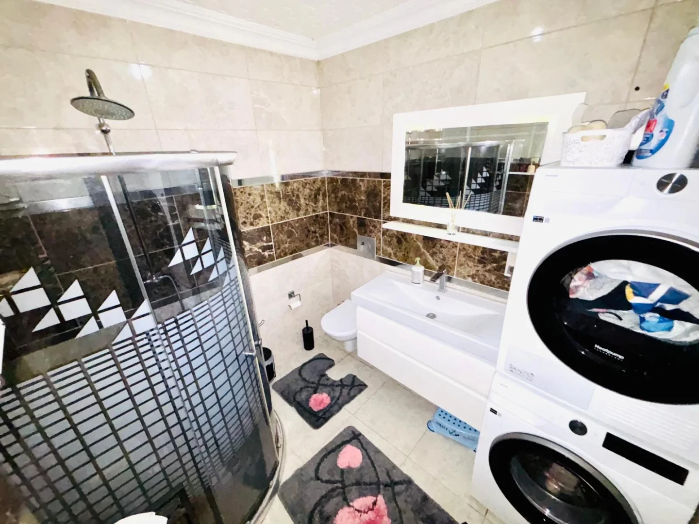 ツYÜKSEL'DEN CENNETAYAĞIN'DA CADDE ÜZERİNDE 3+1 FERAH DAİRE