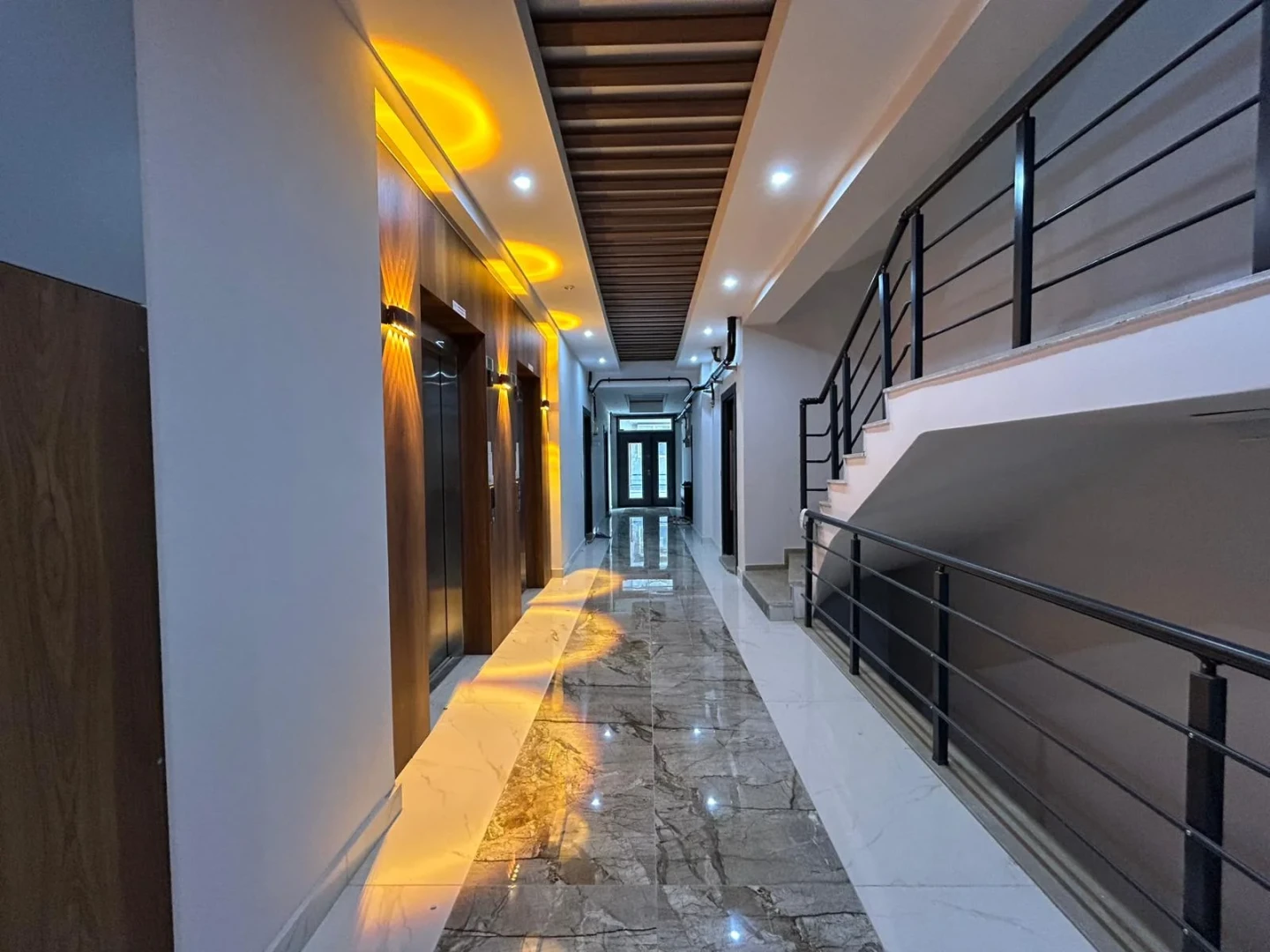 YÜKSEL'DEN KADIKÖY'DE FULL KREDİLİ TAKASA AÇIK ARAKAT 1+1 DAİRE