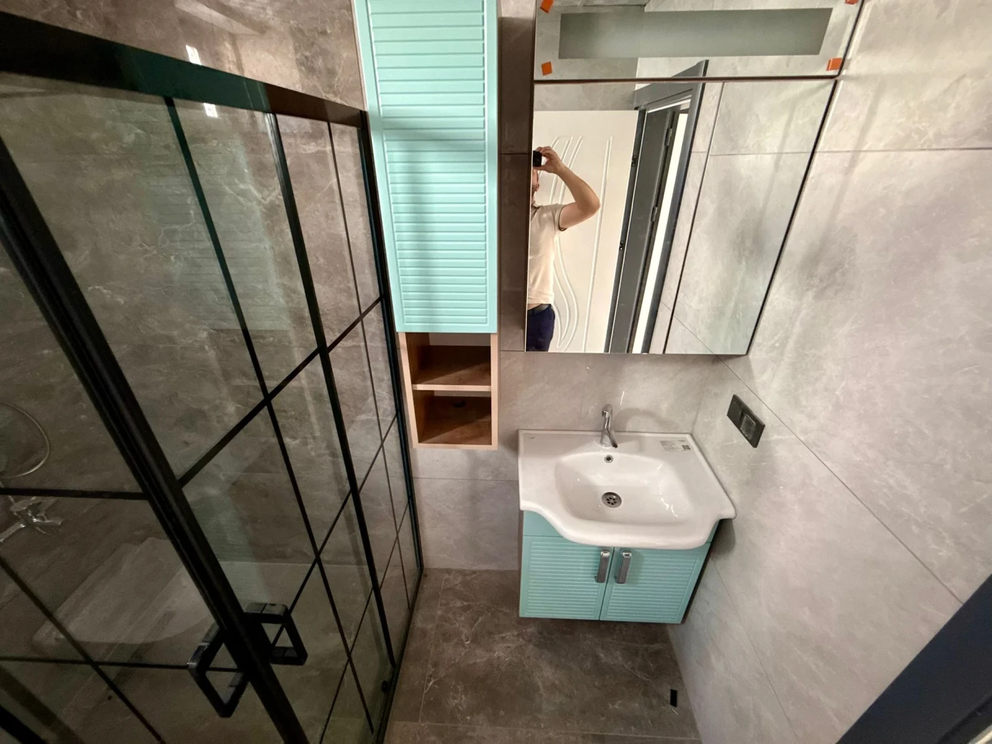YÜKSEL'DEN KADIKÖY'DE ARA KAT SIFIR ÖN CEPHE 2+1 DAİRE