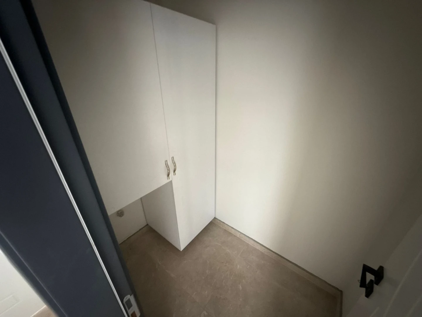 YÜKSEL'DEN KADIKÖY'DE ARA KAT SIFIR ÖN CEPHE 2+1 DAİRE