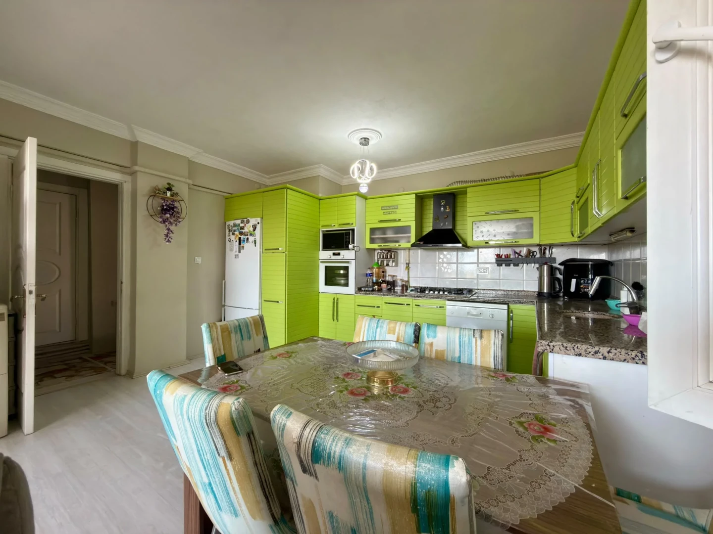 YÜKSELDEN KADIKÖYDE 3+1 120 M² NET FULL KREDİLİ K. OTOPARKLI
