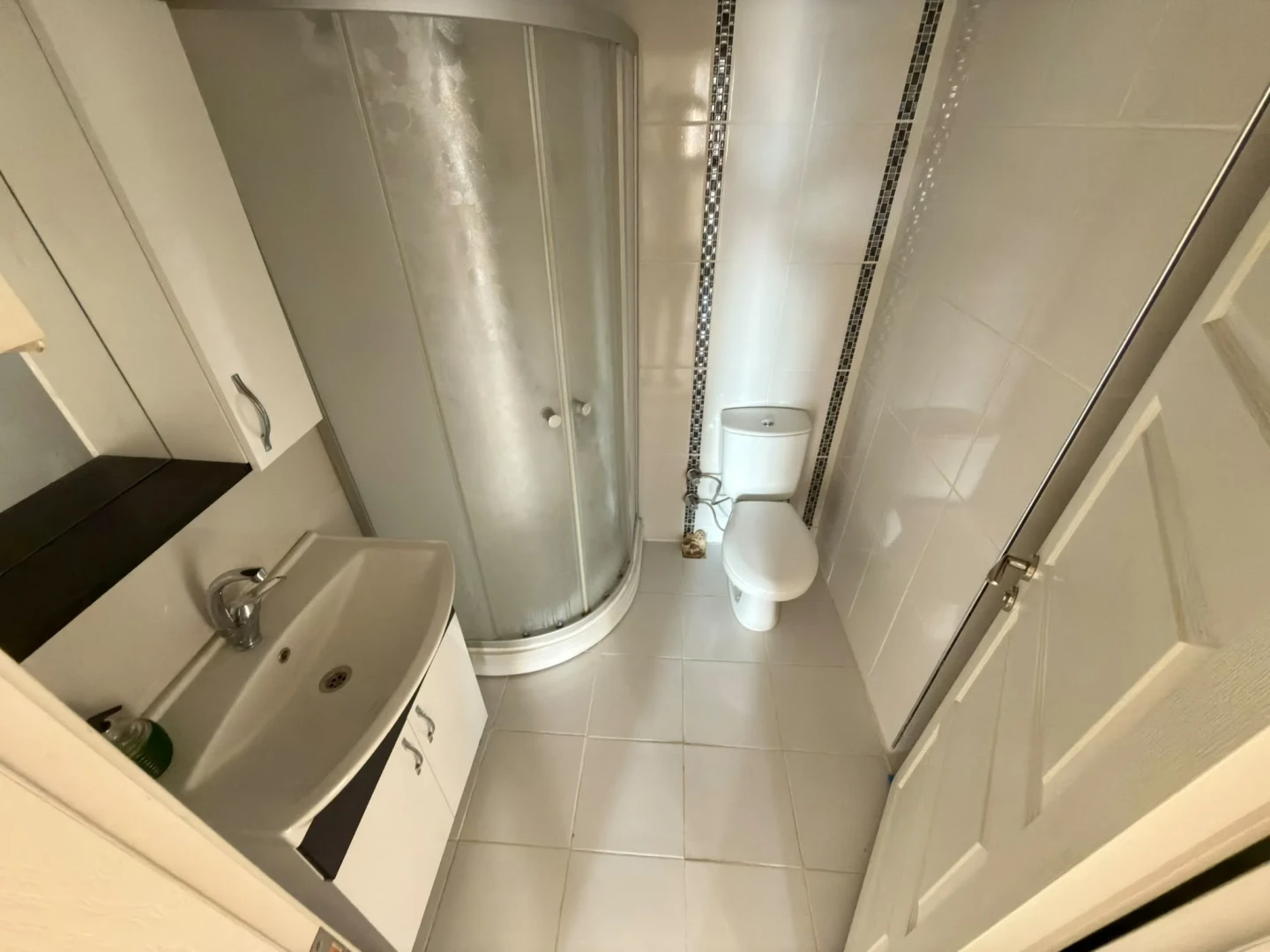 YÜKSEL'DEN EDREMİT MERKEZDE ANA YOLA CEPHE FULL YAPILI 3+1 SATILIK DAİRE
