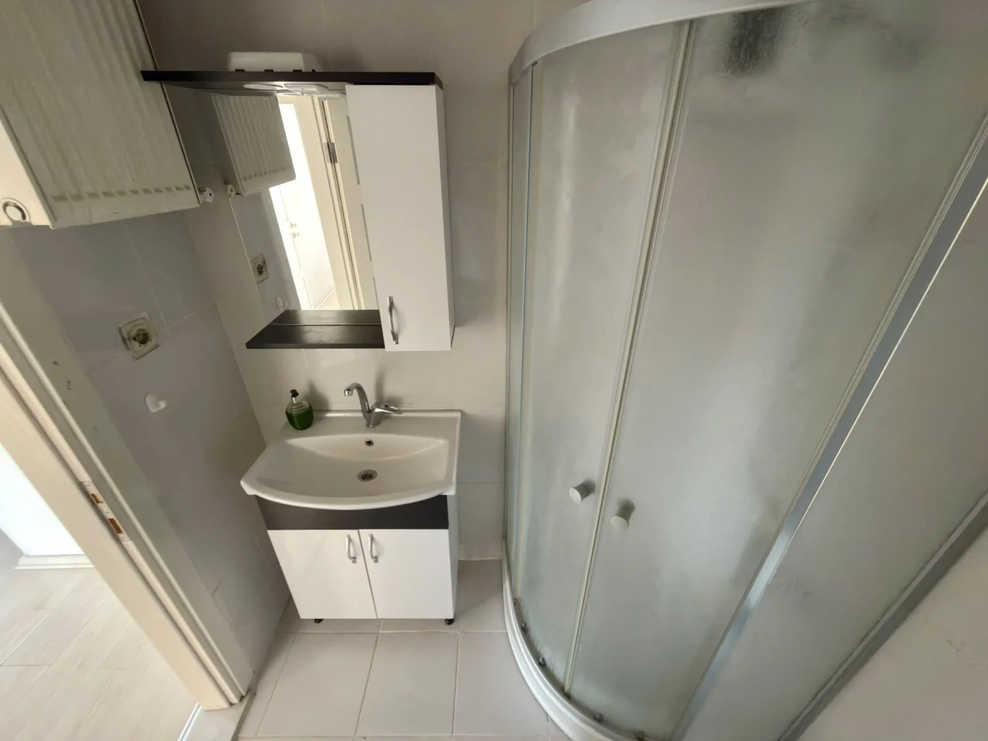 YÜKSEL'DEN EDREMİT MERKEZDE ANA YOLA CEPHE FULL YAPILI 3+1 SATILIK DAİRE