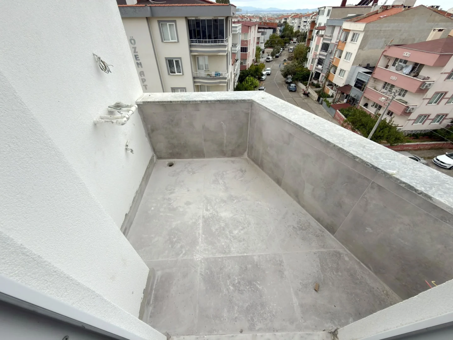 YÜKSEL'DEN CUMARTESİ PAZARINA YAKIN SIFIR 2+1 LÜKS DUBLEKS