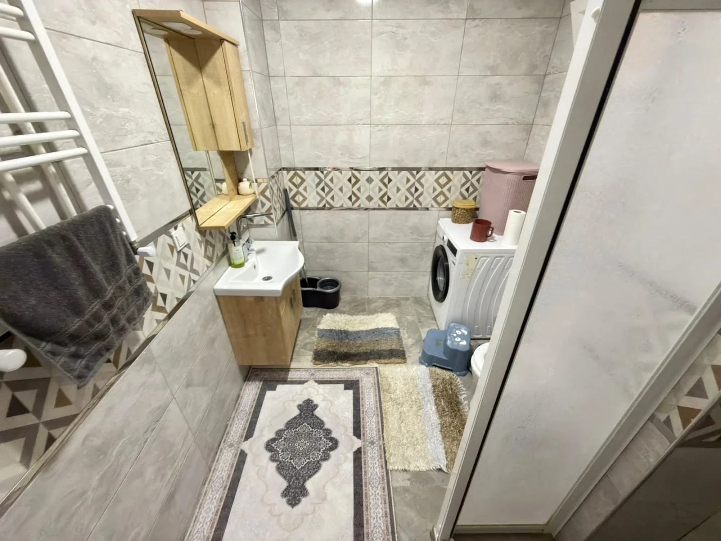 YÜKSEL'DEN EDREMİT MERKEZİN'DE TERAS KULLANIMLI 3+1 DAİRE