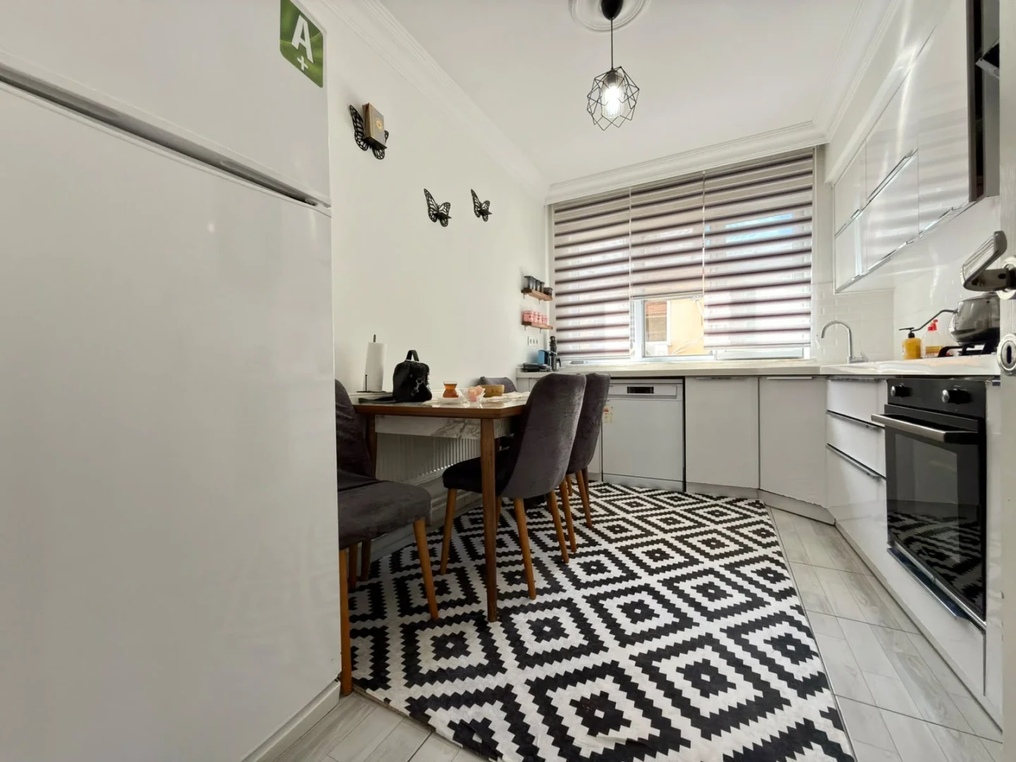 YÜKSEL'DEN EDREMİT MERKEZİN'DE TERAS KULLANIMLI 3+1 DAİRE