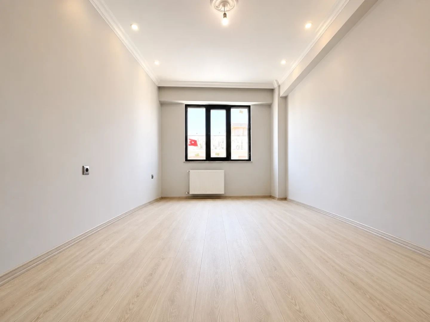 YÜKSEL'DEN TUZCUMURAT'TA SIFIR BİNADA ÖN CEPHE 2+1 ARAKAT DAİRE