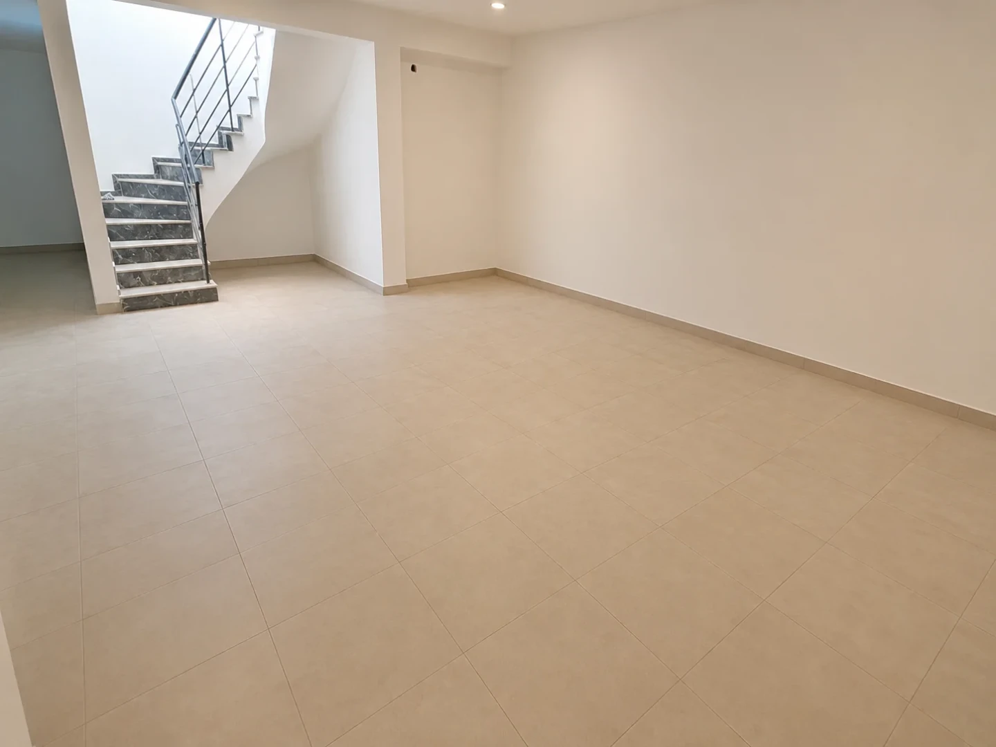 ⫸YÜKSEL'DEN KAÇIRAN ÜZÜLÜR 200 M2 BÖLGENİN EN İDDİALI DÜKKANI ⫸