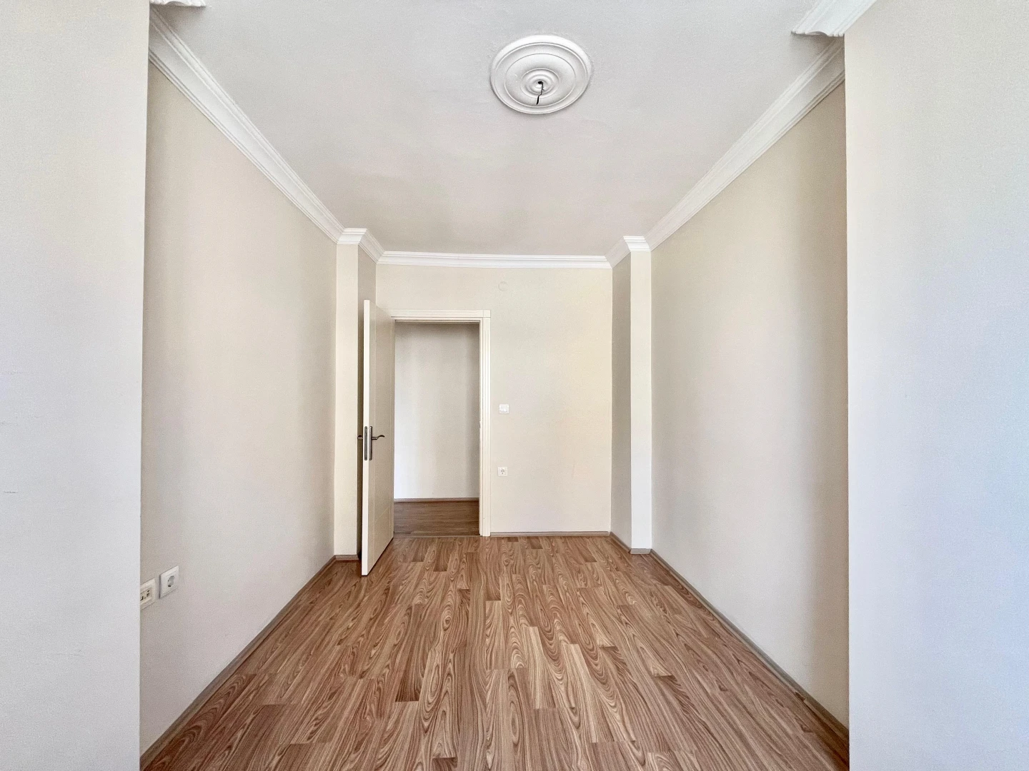 ▓YÜKSEL'DEN ALTINKUM DA AYRI MUTFAKLI ULTRA GENİŞ ARAKAT 3+1 DAİRE